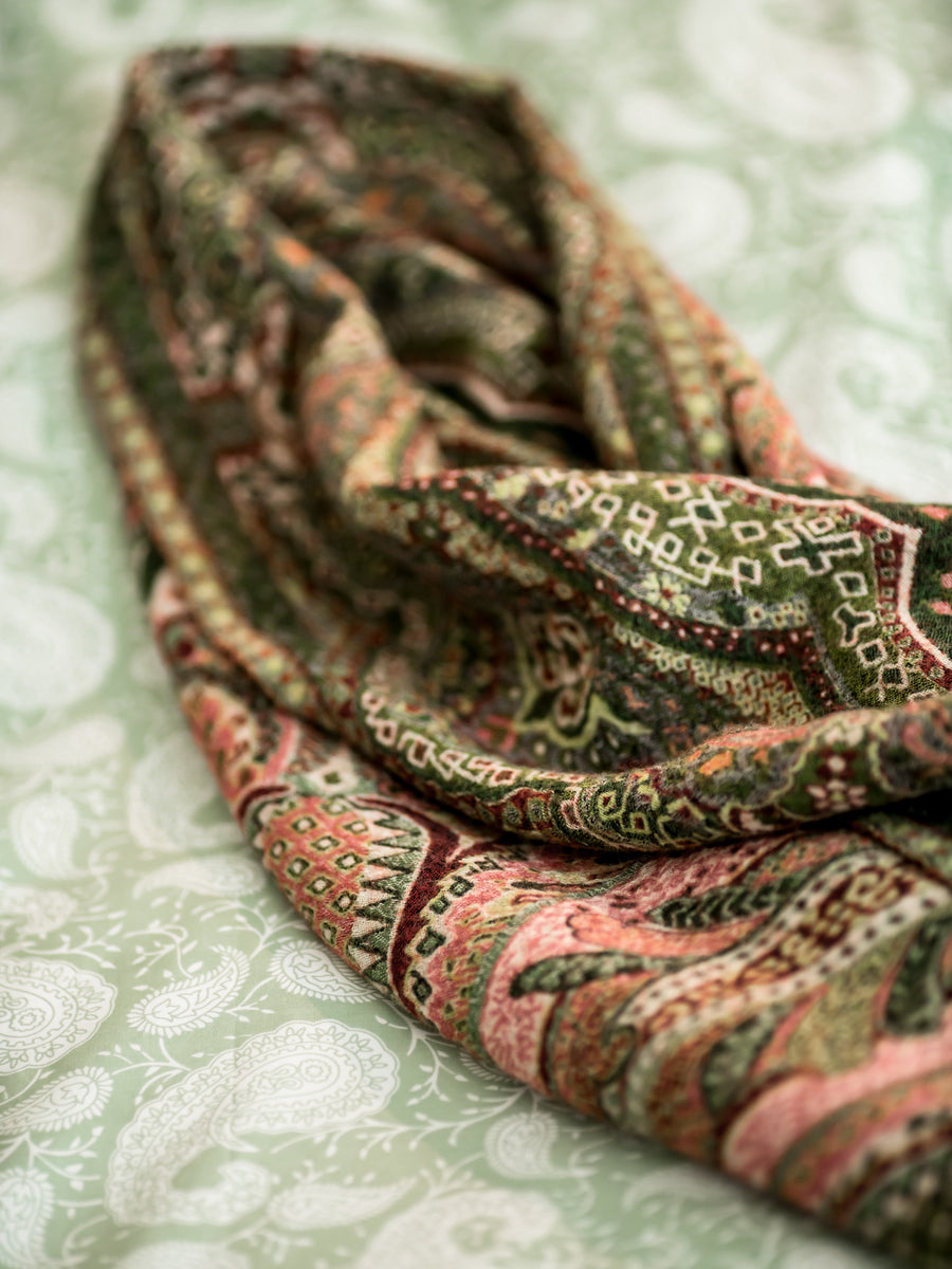 Pledd ull Paisley Green & Peach 140x200 cm