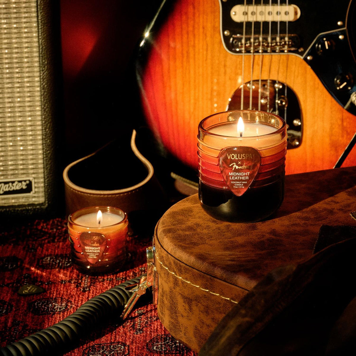Midnight Leather Mini Boxed Candle 25 timer