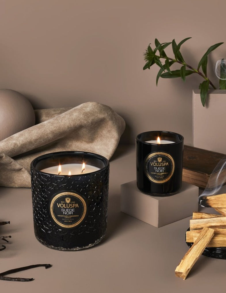 Suede Noir Classic Boxed Candle 60 Timer
