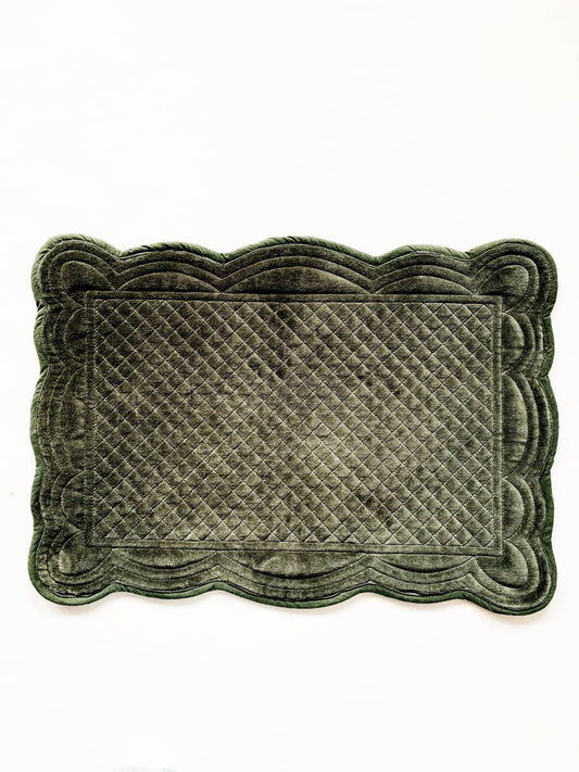 Spisebrikke quiltet grønn velour 35x50 cm