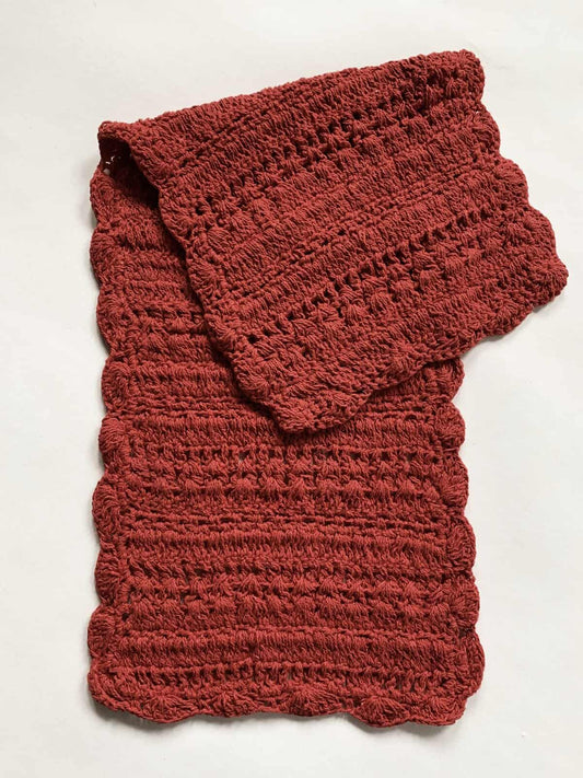Løper heklet rød 30x80 cm