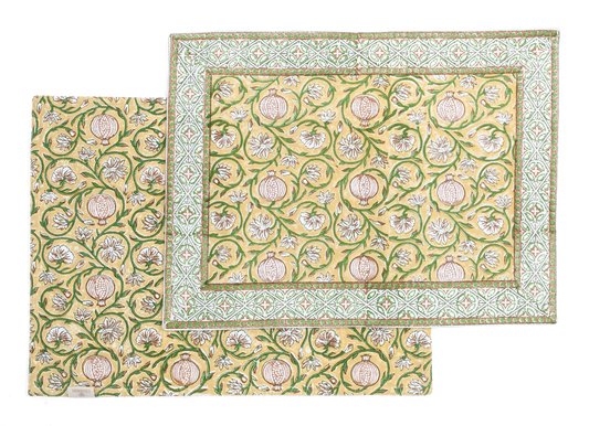 Spisebrikke Tangier Pomegranate Butter Yellow 37x50 cm