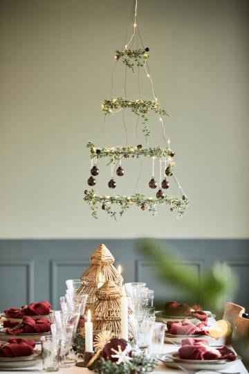 Garland cedar w/cones 180 cm