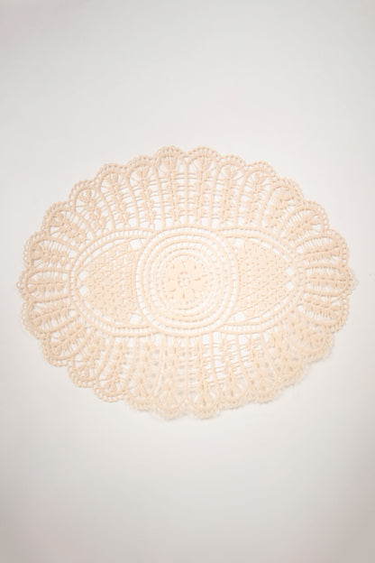 Heklet spisebrikke 35x45 cm