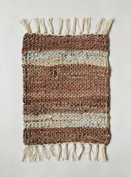 Bordbrikke 30x40 cm