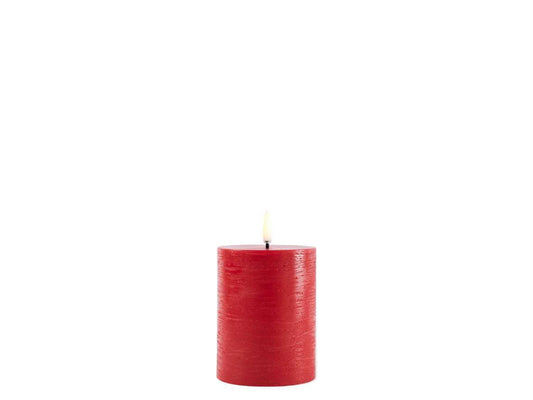 LED pillar candle red 7.8x10 cm