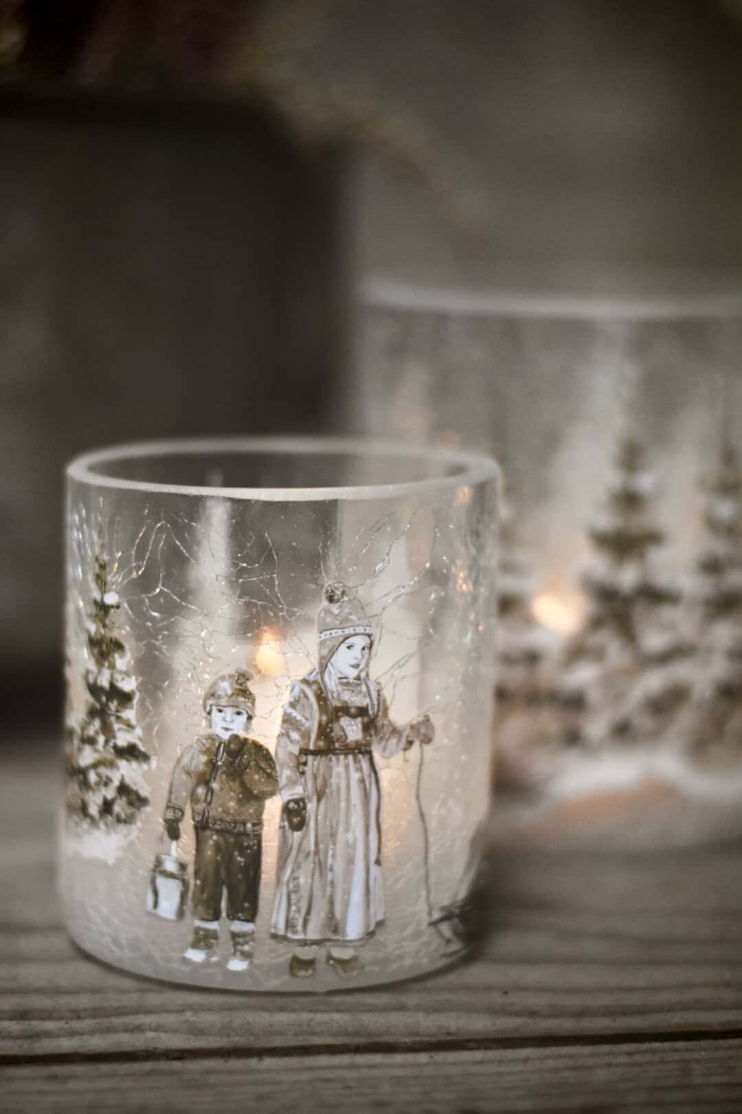 Lysglass nostalgi barn 9x10 cm