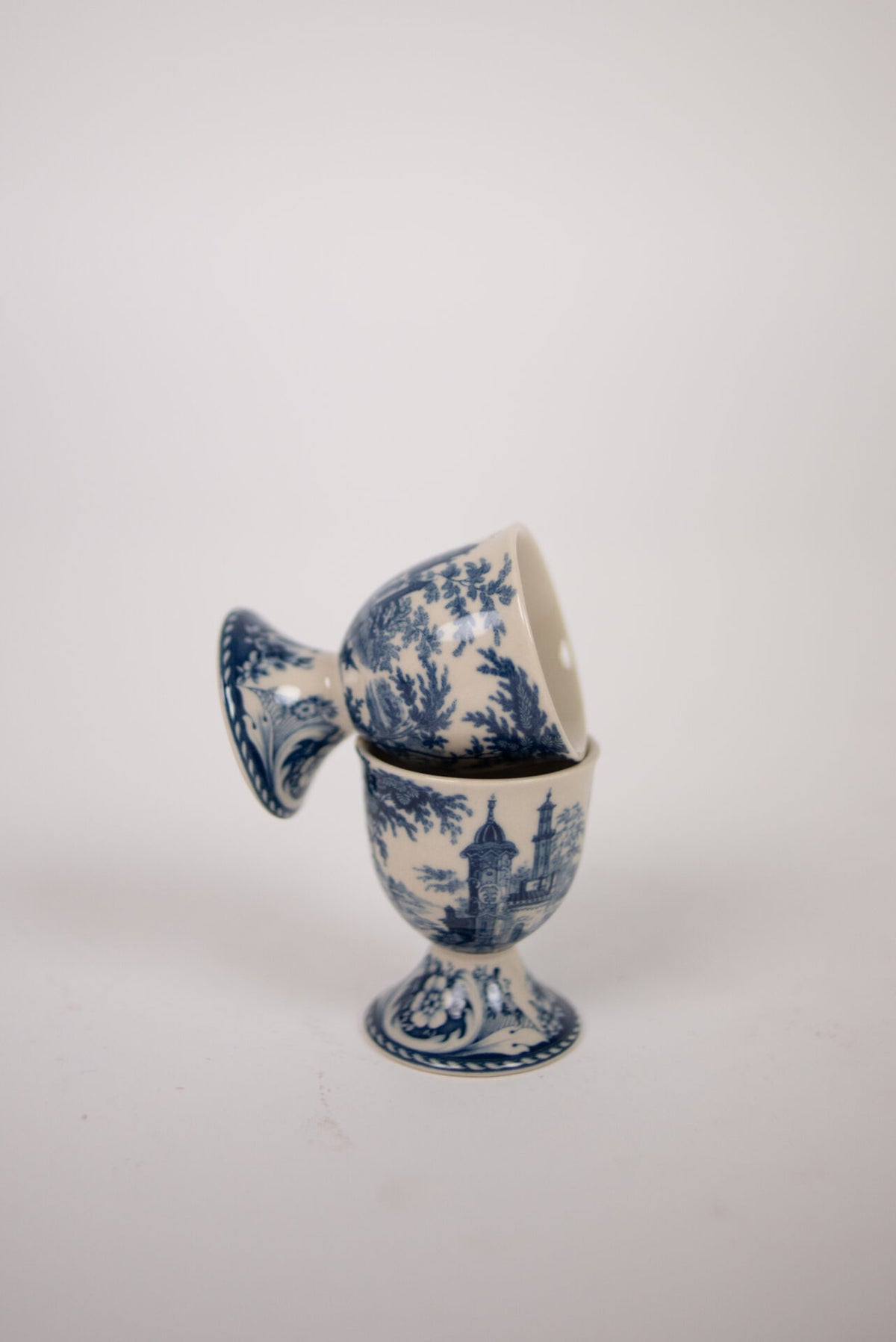 Estelle egg cup blue