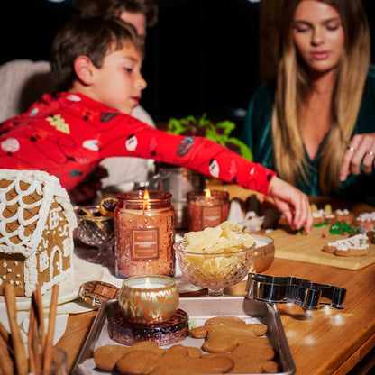 Gingerbread Chalet Mini Tin Candle 25 Timer