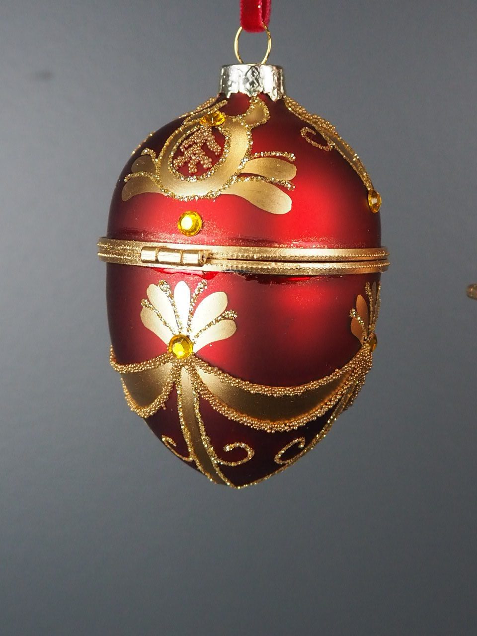 Juletrepynt egg rød 10 cm
