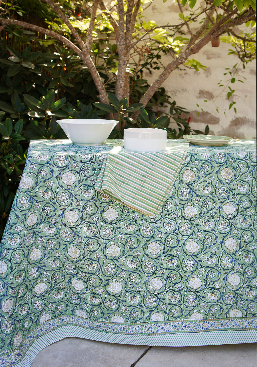 Duk Tangier Pomegranate Green 150x230 cm